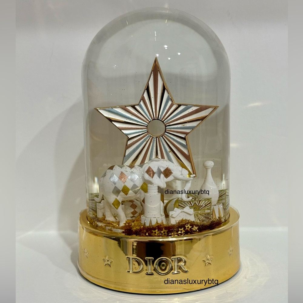 NIB DIOR 2025 Snow Globe - Picture 10 of 17